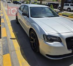 كرايسلر 300